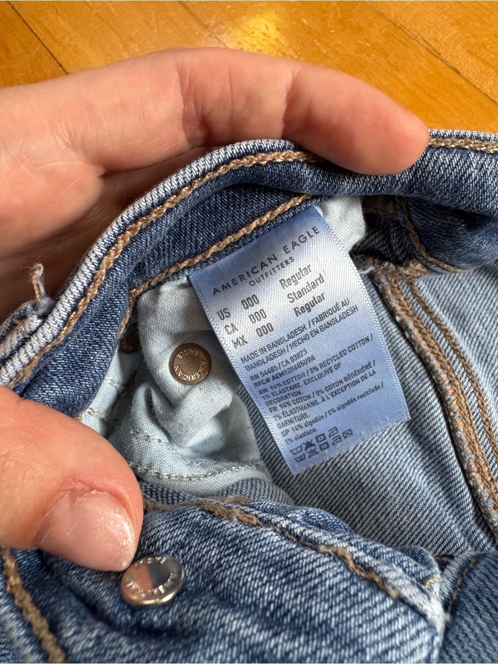 American Eagle Outfitters Blue Straight-Leg Cargo Jeans - Picture 2 of 6